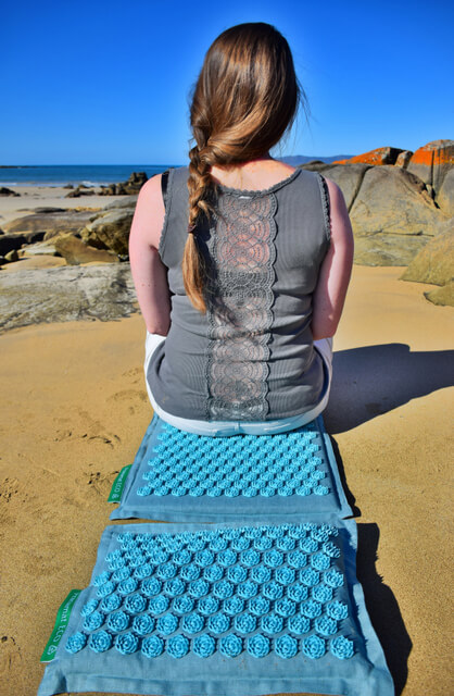 Pranamat ECO: An Accupressure Massage Set You Can Travel With