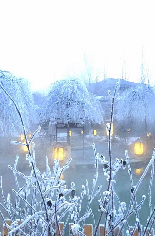 Sunrise at the Shennong Hot Springs is particularly beautiful.