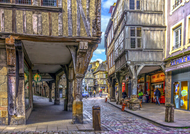 10-picturesque-towns-in-northern-france-to-explore-mapping-megan