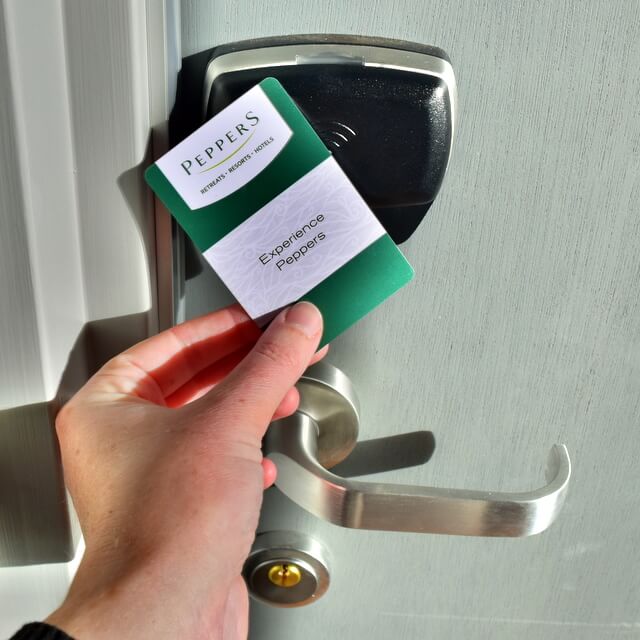 Things You Should Do Before Booking a Hotel Room