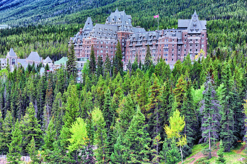 The Most Luxurious Hotels and Resorts in Canada - Mapping Megan